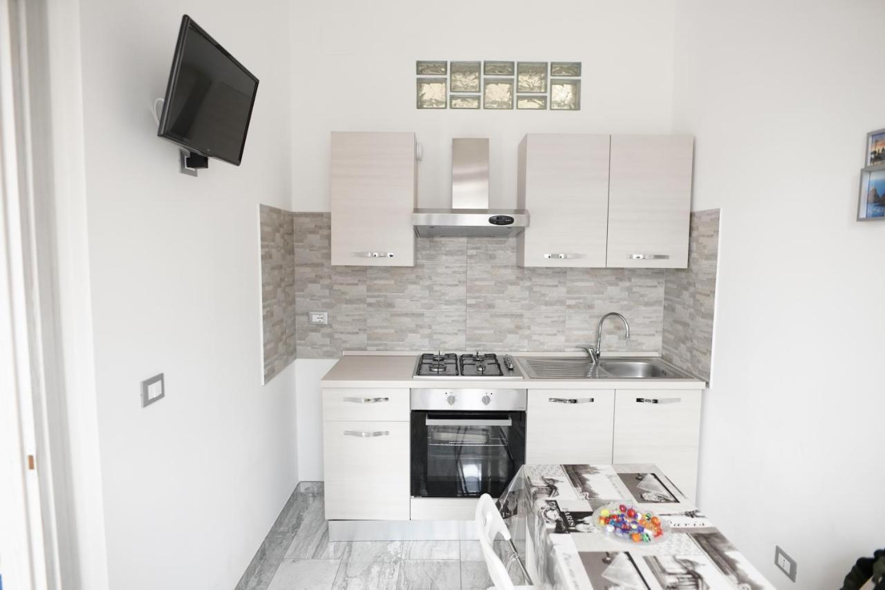 Central Luxury Apartment Катания Экстерьер фото